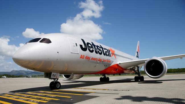 Jetstar is at loggerheads with the Transport Workers Union which wants a guaranteed 30-hour working week for all ground crew.