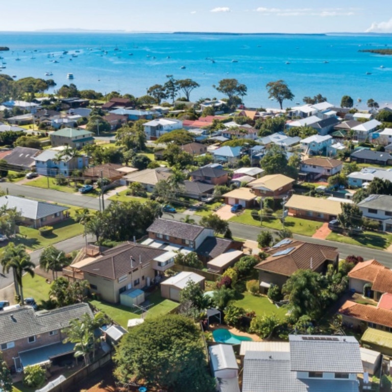 Sellers are gearing up to make a sale ahead of the Christmas break, with new listings on realestate.com.au hitting multi-year highs. Picture: Supplied