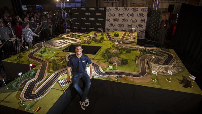 Daniel Ricciardo made a special pit-stop in Perth, unveiling his favourite corners from iconic F1 tracks all over the world.