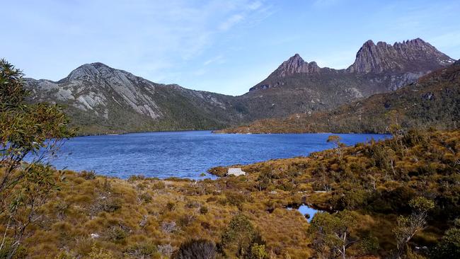 Australians from all jurisdictions except NSW and Victoria will be able to holiday in Tasmania without quarantine from October 26, a potential fillip for tourist destinations such as Cradle Mountain. Picture: Amanda Ducker