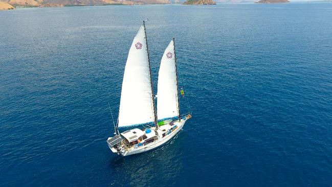 Frank and Nikki Keller's yacht at sea.