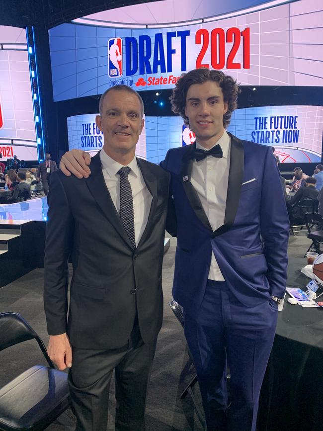 Josh Giddey with his proud dad, Warrick Giddey, who was a long-time player for the Melbourne Tigers.