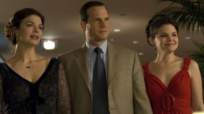 Jeanne Tripplehorn, Bill Paxton and Ginnifer Goodwin in a scene from Big Love.