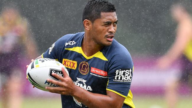 The Broncos expect from Anthony Milford. (AAP Image/Darren England)