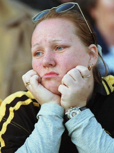 A miserable end to a Richmond v Carlton game in August 2000.