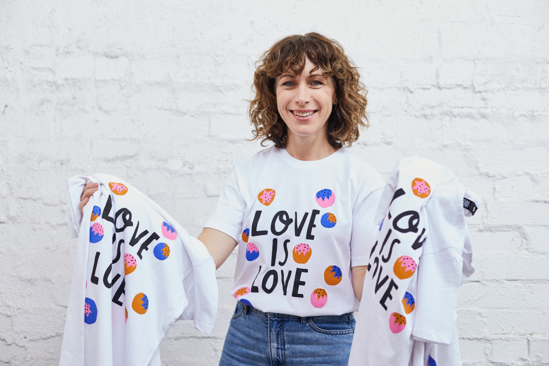 Gorman are away T-shirts in exchange a vote towards marriage equality - Vogue Australia