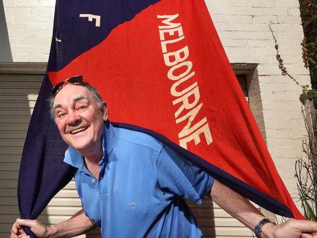 Omen? Dees flag found after 57 years