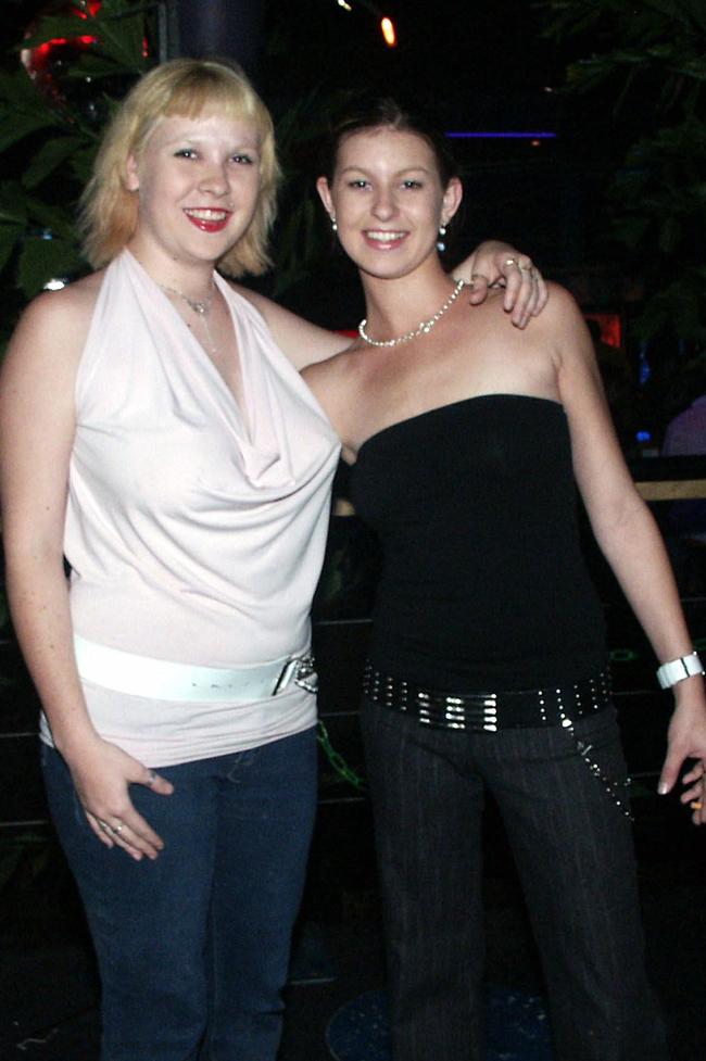 Melissa Kearines, Konni Cooper. NQ Socials -/Doors /Nightclub /Beach /Party in /Mackay. PicDaryl/Wright 10 Oct 2004