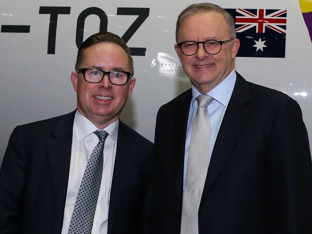 PM is stuck with the baggage of Qantas storm
