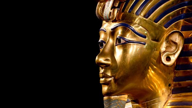 A replica of Tutankhamun's mask is showcased during the exhibition "Tutanchamun - Sein Grab und die Schätze" (lit. 'Tutankhamun - His tomb and the treasures') in Munich, Germany, 2 April 2015. The exhibition features the treasures and burial objects of Pharao Tutankhamun. All the exhibits are detailed replicas of the items discovered in 1922. Photo: Sven Hoppe/dpa