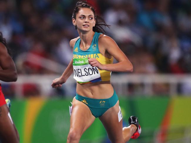 Australia's Ella Nelson runs a PB in the Women's 200m Semi Final.