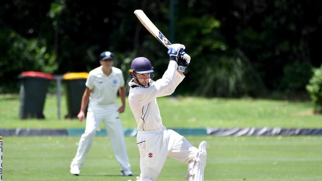 BSHS batsman Jack Sonter GPS First XI cricket match between Brisbane Boys College and Brisbane State High School. Saturday January 29, 2022. Picture, John Gass