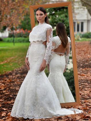 Women rush to copy Kardashian wedding gown | Herald Sun