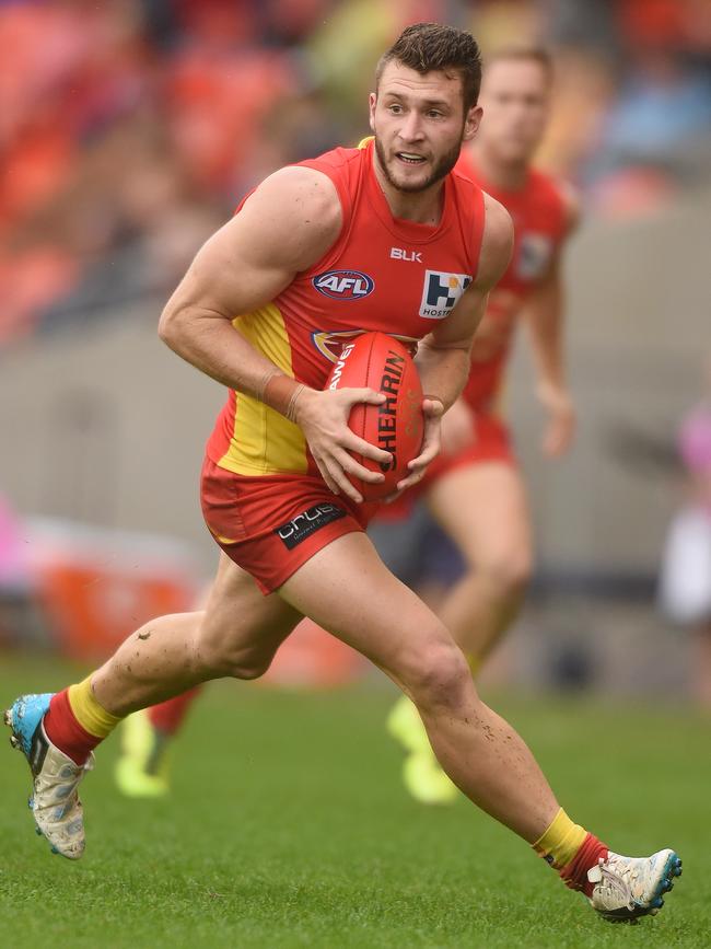 Hallahan was playing for the Gold Coast Suns when the pair met.