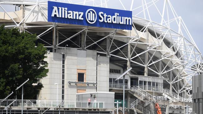 Labor pledge to make SCG Trust borrow funds to complete refurbishment of Allianz Stadium. Picture: Dan Himbrecht