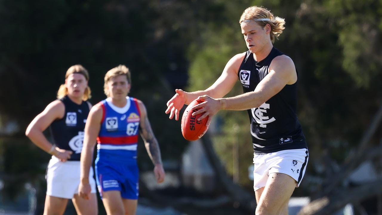 Tom De Koning had 13 hit-outs, seven disposals and kicked 1.1 before he suffered a concussion playing for Carlton in the VFL against Footscray on Saturday. Picture: Ian Currie