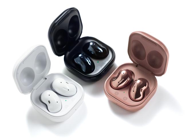 Galaxy Buds Live. Story by Geoff Quattromani.