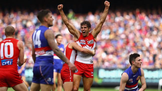 Josh Kennedy celebrates a goal in the 2016 AFL Grand Final.