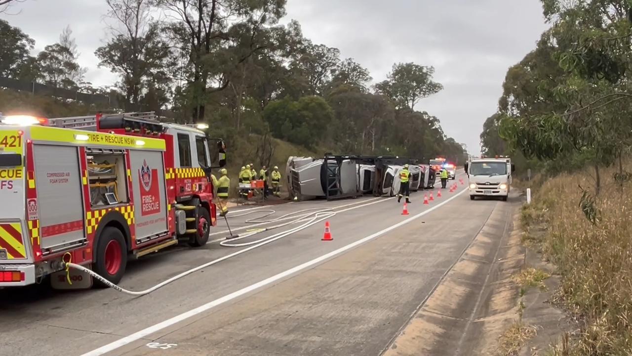 Picton Road partially closed after car carrier crash at Wilton | Daily ...