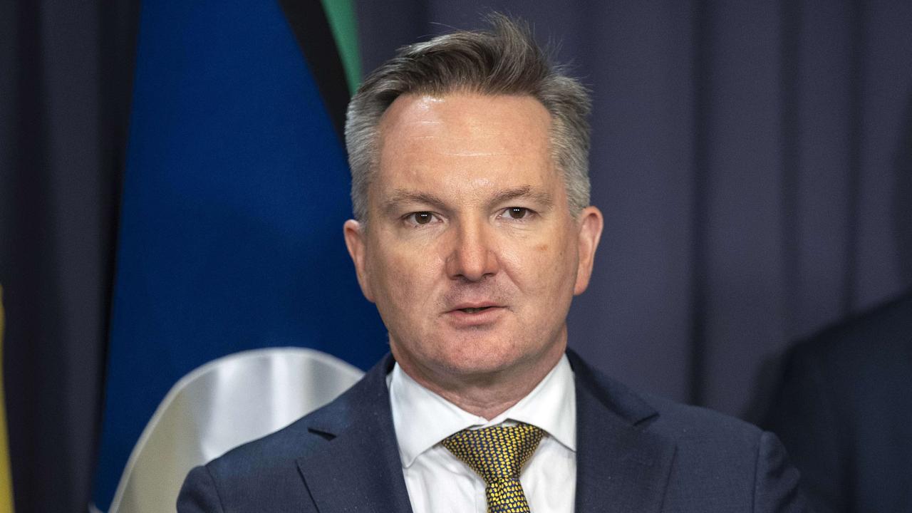 Energy Minister Chris Bowen under pressure over EV policy | The Courier ...