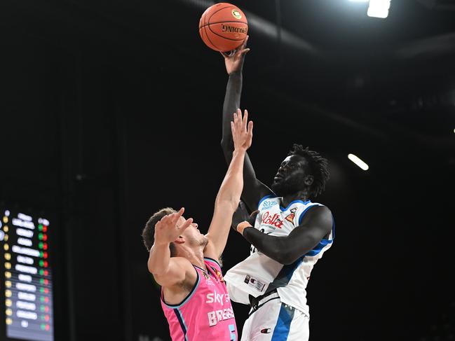 Jo Lual-Acuil goes to work on Breaker Yanni Wetzell in Friday night’s win. Picture: Getty Images