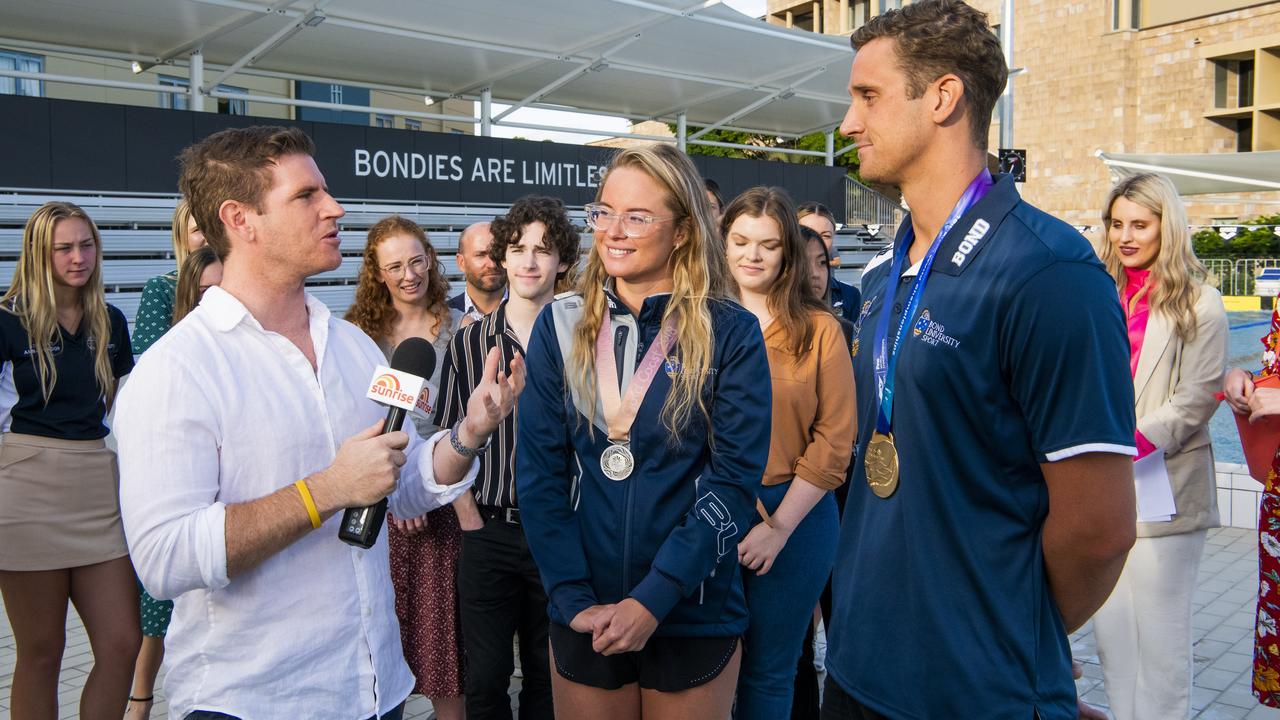 Sunrise weatherman Sam Mac with students at Bond University. Picture: Cavan Flynn/Bond University.