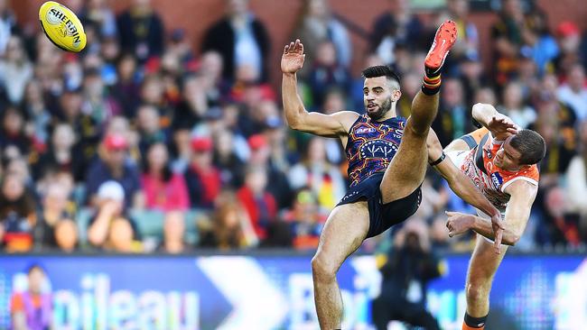 Heath Shaw set the stand for the Giants with his leadership. Picture: Getty Images