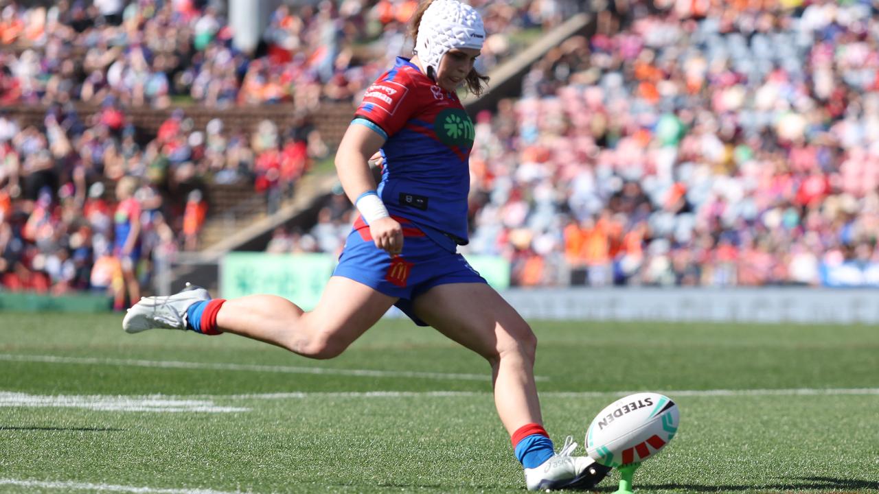 Southwell kicked the winning goal in front of a sellout crowd at McDonald Jones Stadium. Picture: Scott Gardiner/Getty Images