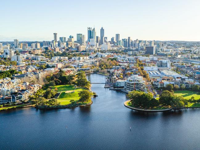 Perth skyline. Vertigo Experience at Ozone Optus Stadium, Burswood. Escape 17 December 2023 48 Hours in - Perth Photo: Tourism WA