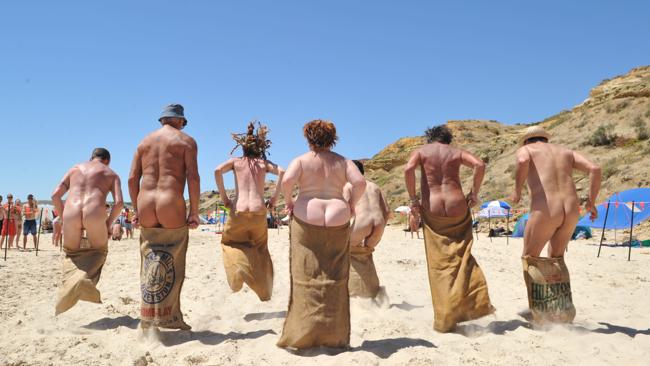 Maslin Beach Nude Scene - Maslin Beach Nude Olympics changes its name to Pilwarren Maslin Beach Nude  Games after AOC complaint | Herald Sun