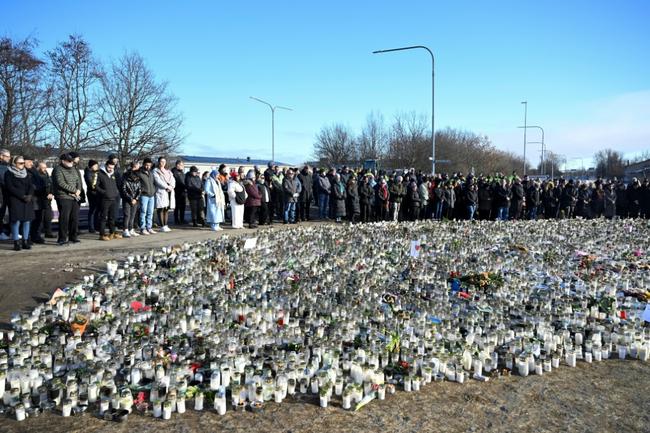 A national minute's silence to honour the victims of the Obrero school shooting