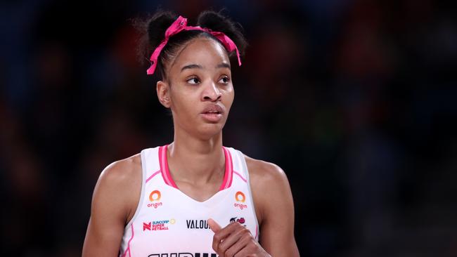 Shamera Sterling is giving her all for the Thunderbirds. Picture: Jason McCawley/Getty Images