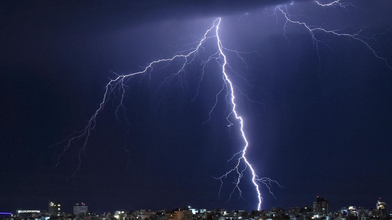 Mum Fights For Her Life After Surviving Lightning Strike The Advertiser 