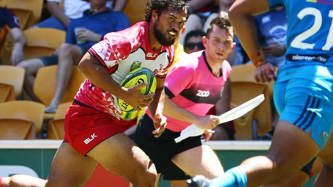 Karmichael Hunt showed flashes of class at the Brisbane tens that has been conspicuous by its absence in recent seasons.