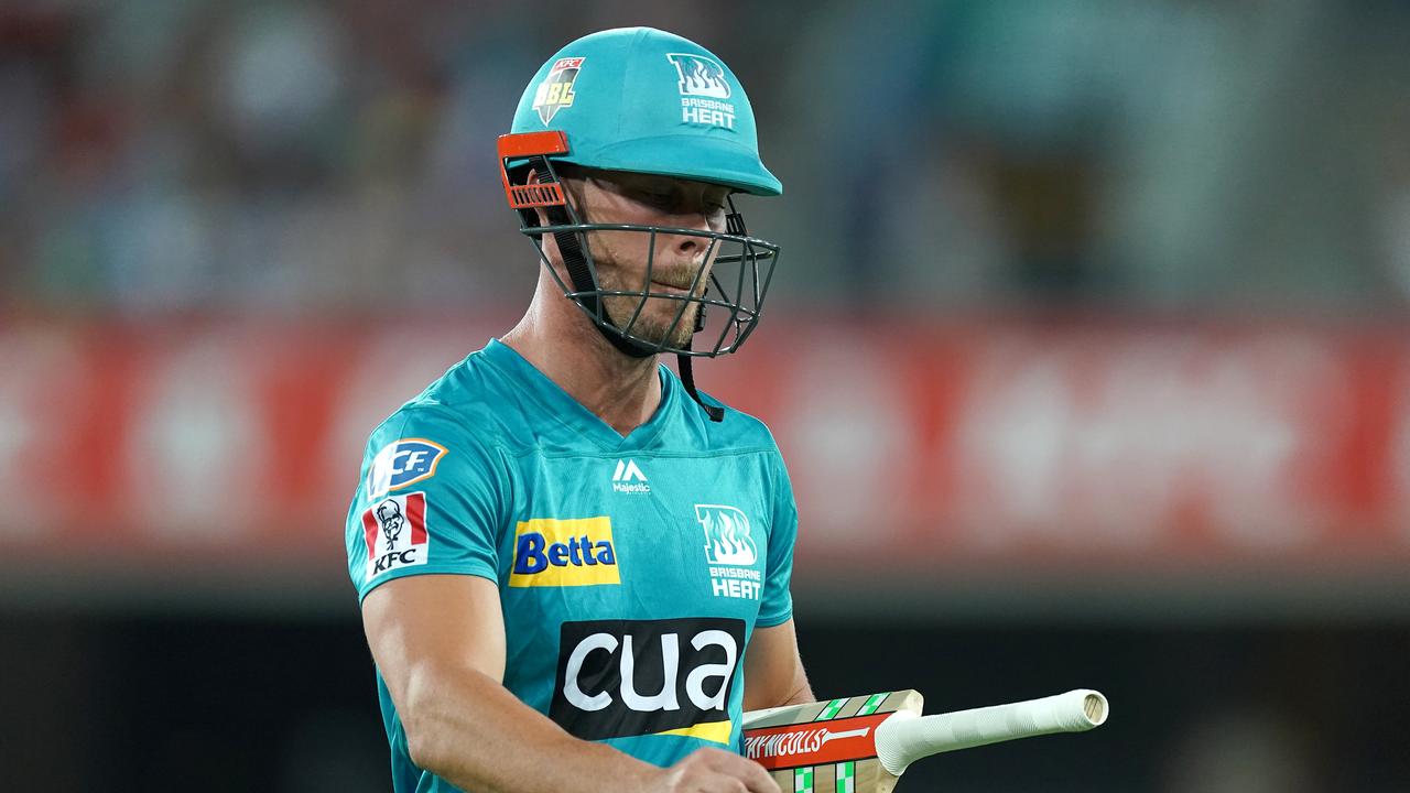 Chris Lynn top scored for his side’s batsmen with just 14.