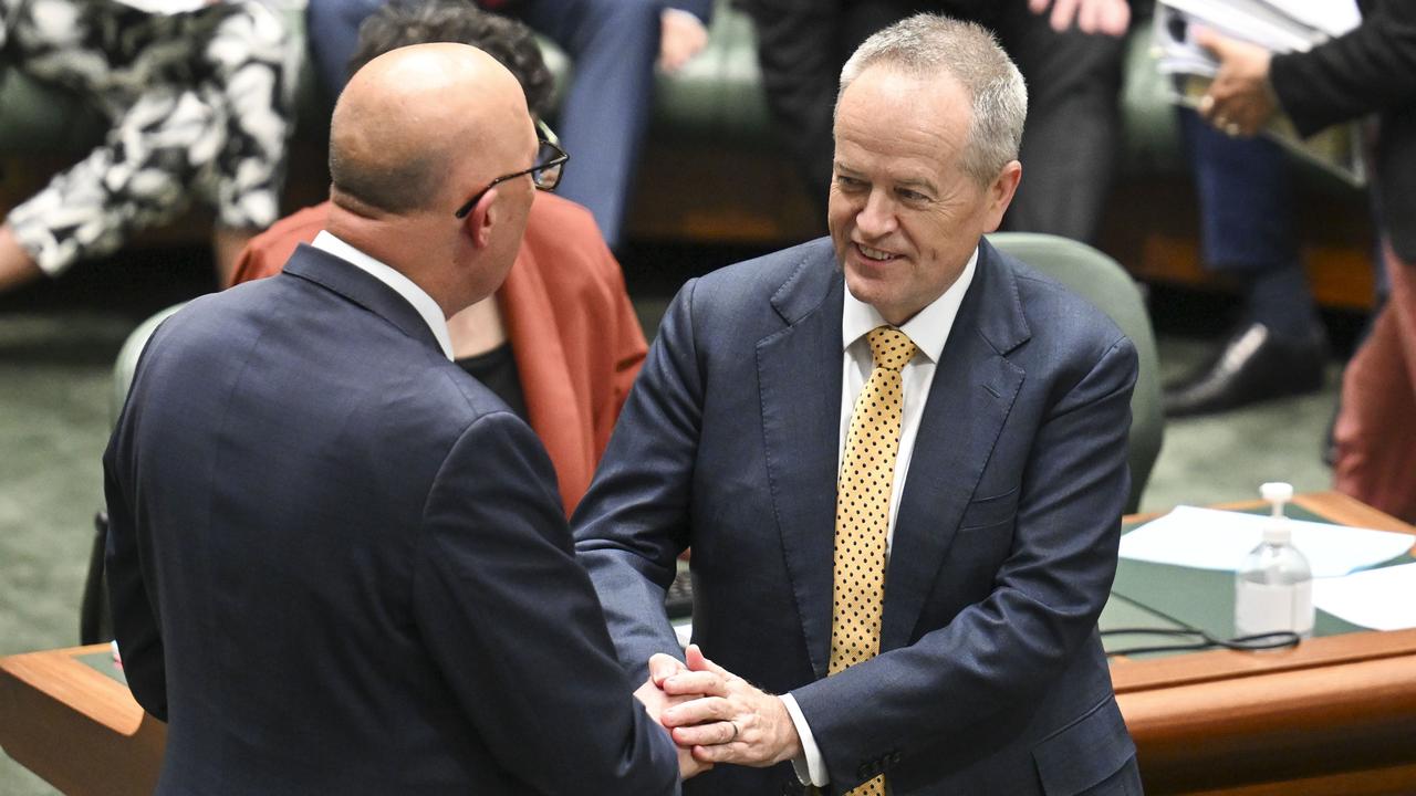 Retiring Labor minister Bill Shorten (right) has called on Opposition Labor Peter Dutton (left) to focus on the cost of living and drop ‘culture wars’. Picture: NewsWire / Martin Ollman