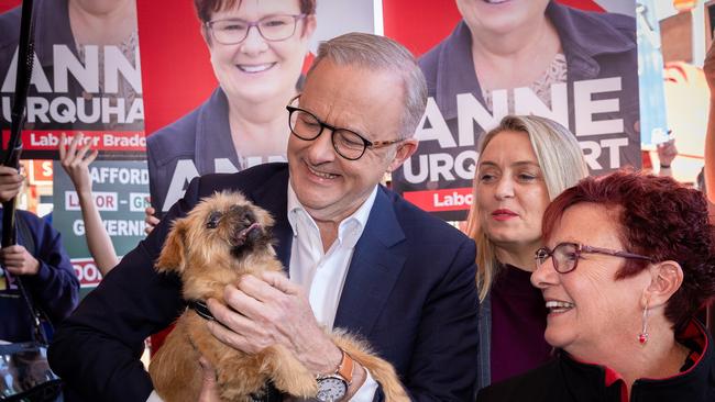 Mr Albanese in Devonport with Braddon candidate Anne Urquhart, right, on Friday. Picture: Jason Edwards / NewsWire