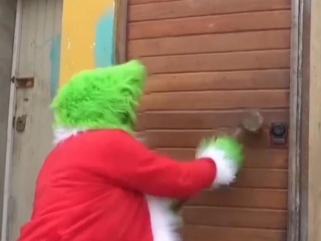 Officer in Grinch costume leads drug raid