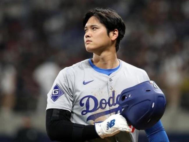 Shohei Ohtani makes MLB history!