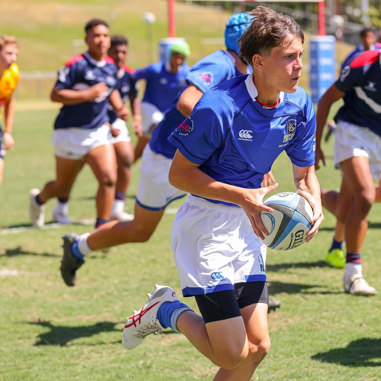 Buildcorp Emerging Reds Cup action from the day one match between Queensland Country Under-14s and Brisbane Junior Rugby Union Under-14s. Picture credit: QRU Media/ Erick Lucero.