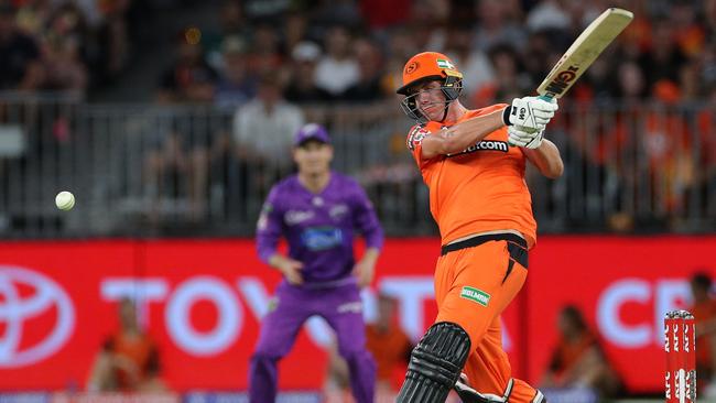 Cameron Green launches for Perth Scorchers last season.