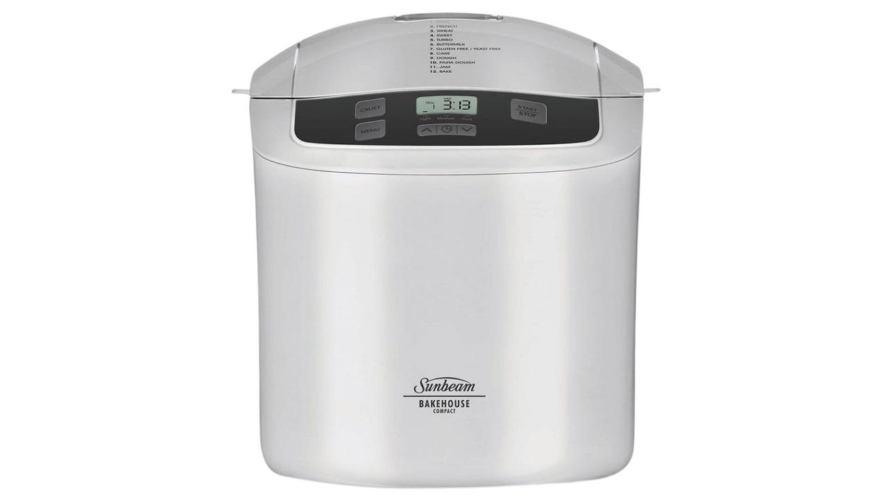 Sunbeam BM2500 Compact Bakehouse Bread Maker. Image: Betta Home Living.