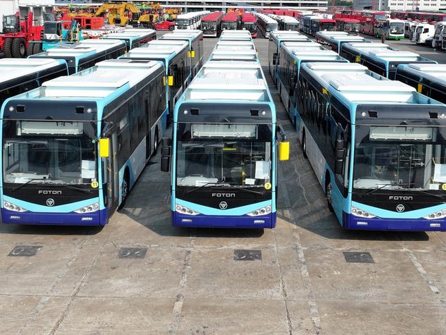 **WEEKEND TELEGRAPH** On 28th May, BAIC Foton delivered the first batch of 126 electric buses to the New South Wales government in Australia. Picture: facebookhttps://www.facebook.com/FotonMotor/posts/pfbid0XsCNt7jssXctsHbKsmuFVdK3EUjAu9Z1cZNW1UCJStqR34Dv6BzA71Tsh7cFxKrQl?rdid=T9dfEFr7p0wExt0S#