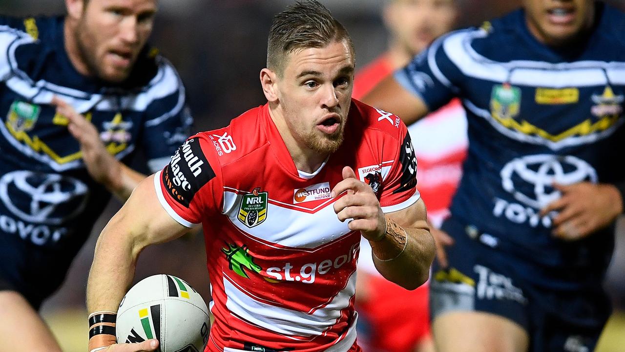 Matt Dufty of the Dragons runs the ball.