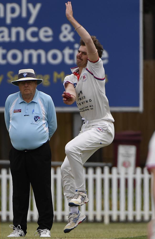 Luke Domaschenz in action for Port Melbourne. Picture: Andrew Batsch