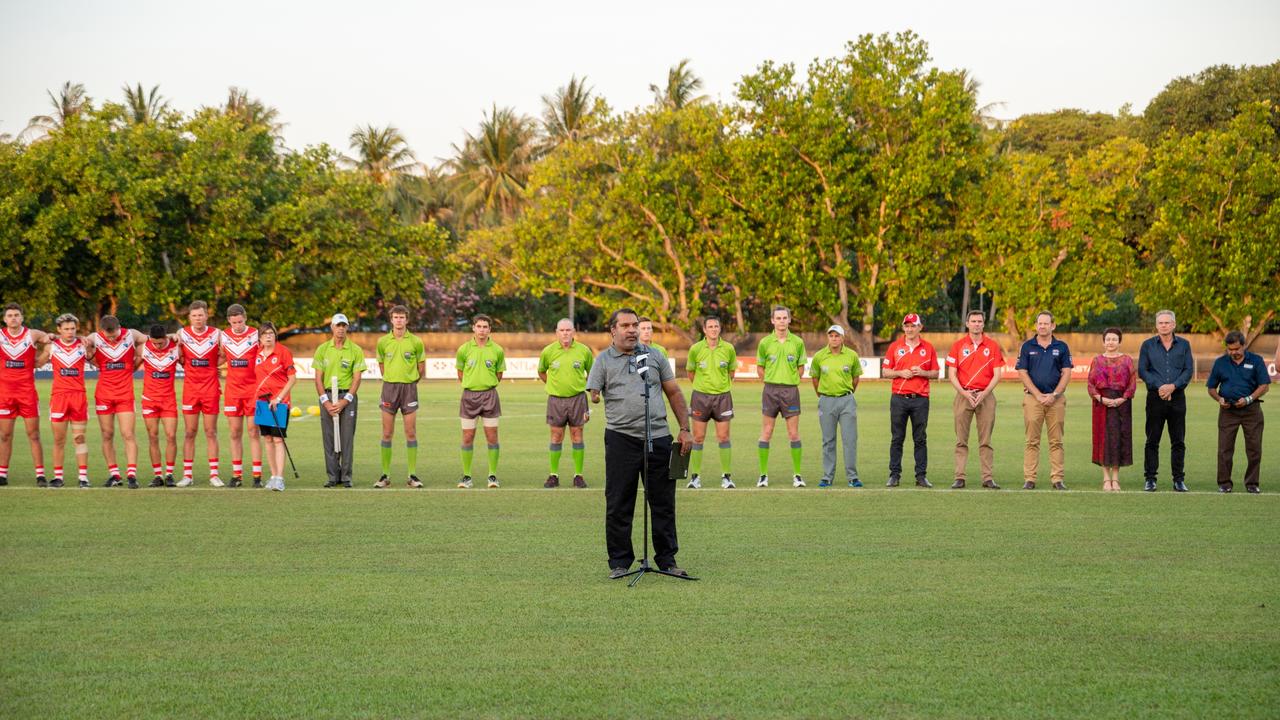 The Waratahs pay tribute to late, great ruckman Alexander ‘Rooch’ Aurrichio at the first game under lights at Gardens Oval. Picture: Aaron Black/AFLNT Media