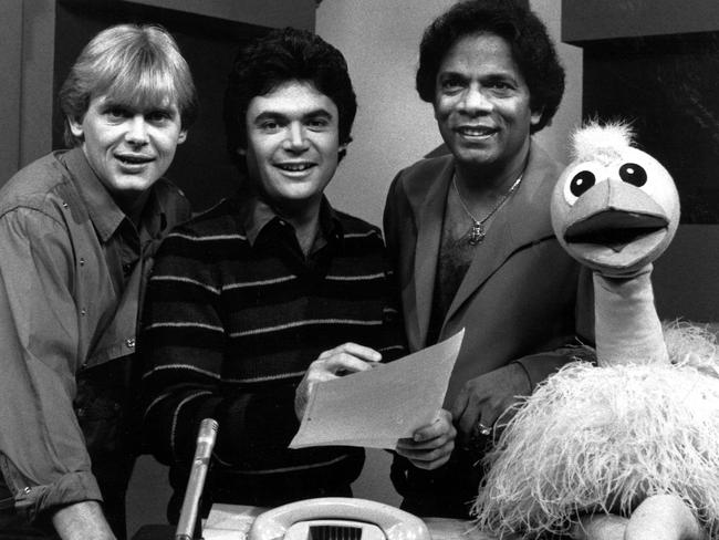 John Farnham, Daryl Somers and Kamahl on Hey Hey It's Saturday.