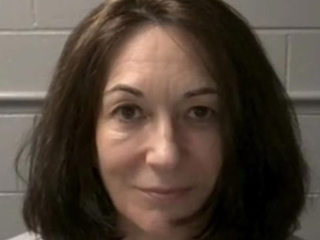 ‘Can’t believe Giuffre’: Ghislaine refutes Andrew pic