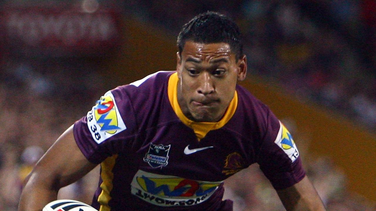 Israel Folau could return to the NRL. (Photo by Bradley Kanaris/Getty Images)