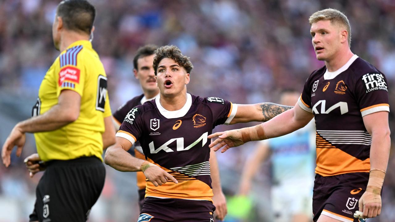 NRL 2023: Kevin Walters backs Reece Walsh’s version of events despite ...